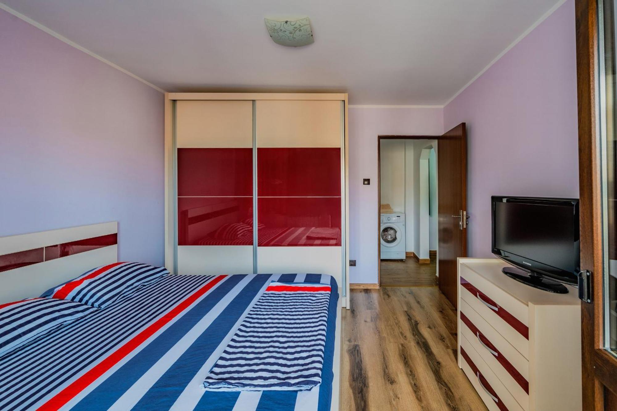 M Apartment Aproape De Plaja Mangalia Bagian luar foto
